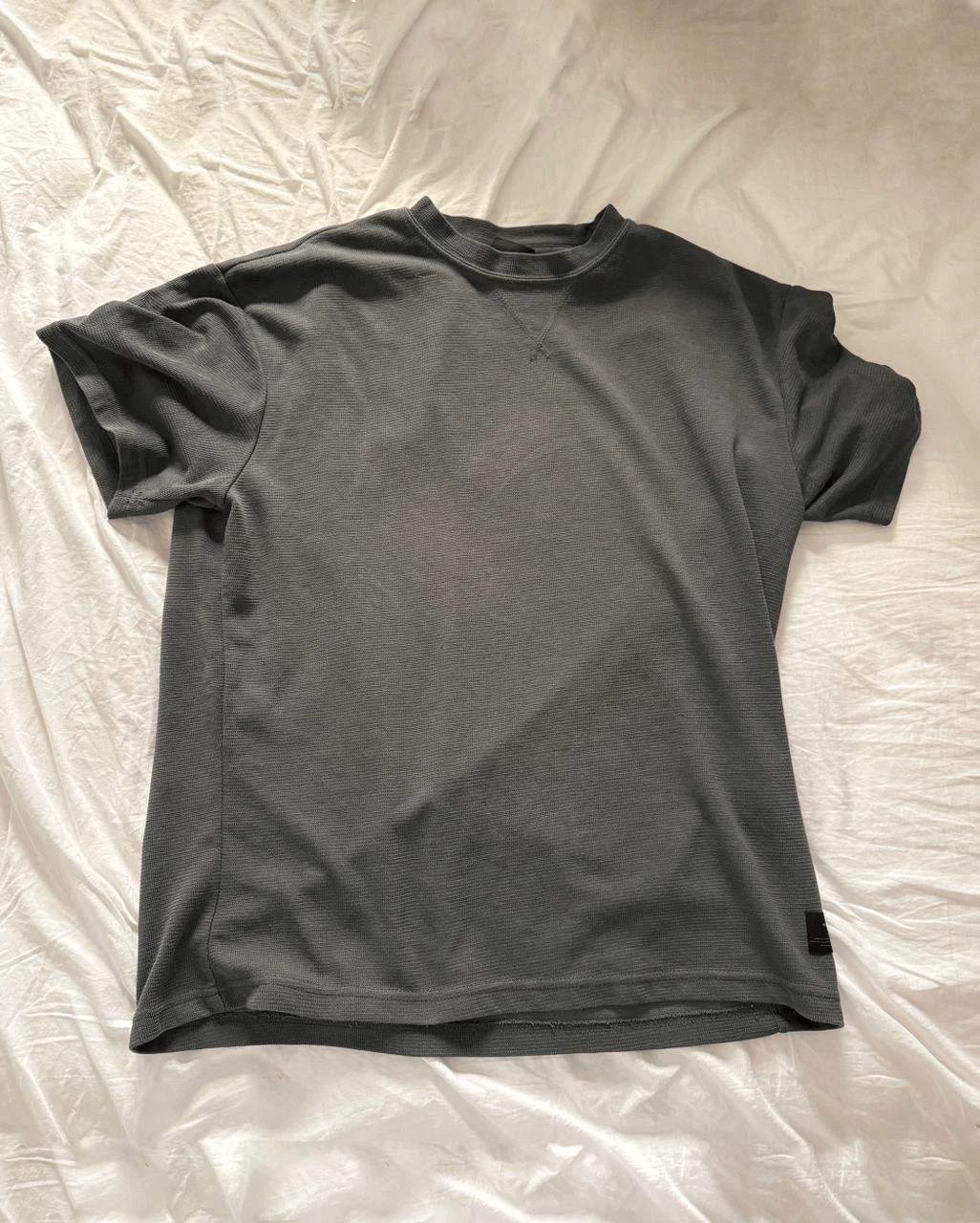 قبل – منشئ هوية العلامة التجارية